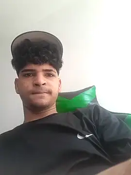 317894 online show from 03-12-26, 05:41