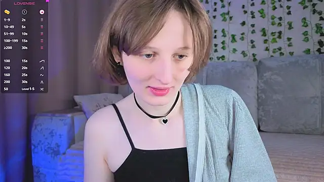 Snapshot of c0ralynx chatting on 04-29-26, 02:10 c0ralynx online show from 04-29-26, 02:10