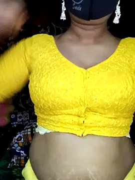 Snapshot of hotshilpa chatting on 02-05-26, 04:11 hotshilpa online show from 02-05-26, 04:11