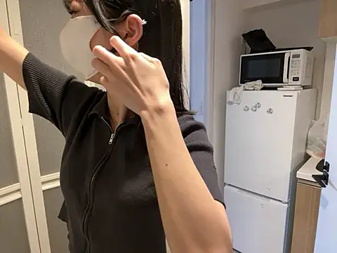 Snapshot of yunayuna_1231 chatting on 02-22-26, 02:45 yunayuna 1231 online show from 02-22-26, 02:45