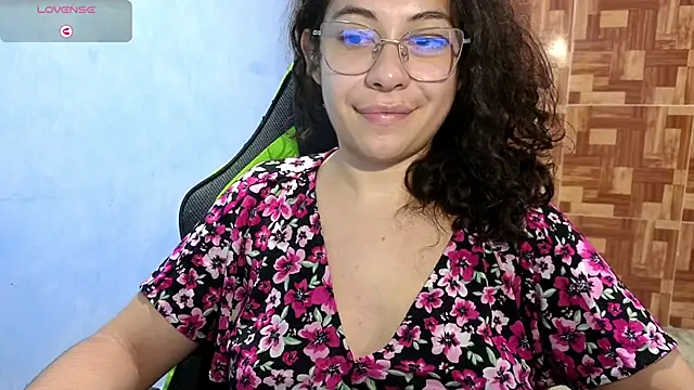 Snapshot of Mabbaldama chatting on 09-20-25, 10:11 Mabbaldama online show from 09-20-25, 10:11