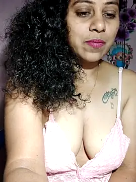 JENNIFERtamil online show from 03-10-26, 07:41