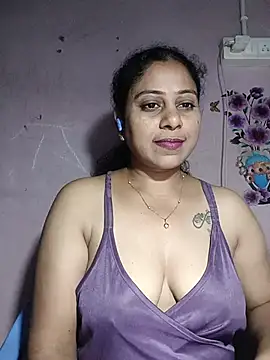 JENNIFERtamil online show from 06-05-26, 08:36