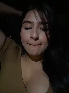 andrea gomes  online show from 04-22-26, 06:38