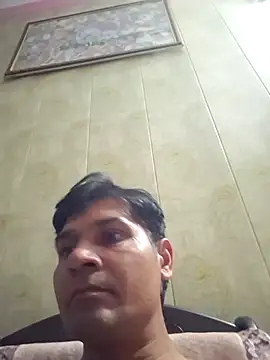 johnny8731 online show from 04-12-26, 04:01