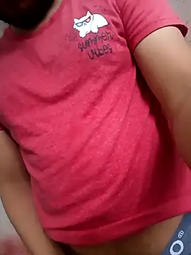 Snapshot of Hotbooy chatting on 10-12-25, 10:53 Hotbooy online show from 10-12-25, 10:53