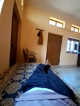 Snapshot of hot_integer chatting on 10-18-25, 09:32 hot integer online show from 10-18-25, 09:32