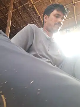 Snapshot of hot_integer chatting on 10-22-25, 11:10 hot integer online show from 10-22-25, 11:10