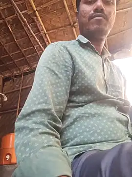 Snapshot of hot_integer chatting on 10-27-25, 03:54 hot integer online show from 10-27-25, 03:54