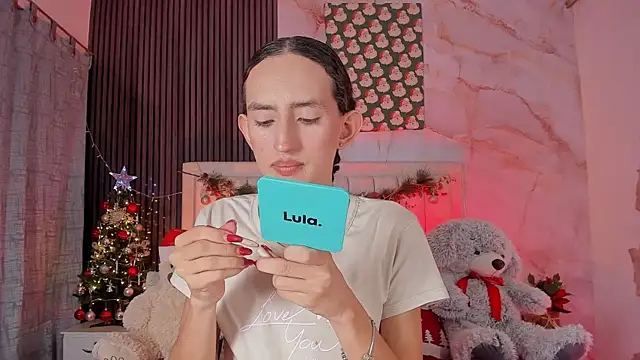 peachandtyron  online show from 12-21-25, 04:08