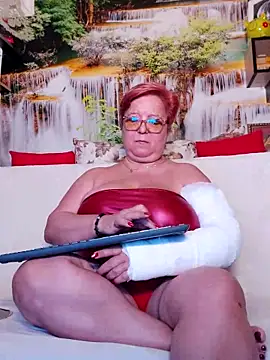 QueenPammy1 online show from 02-23-25, 12:05