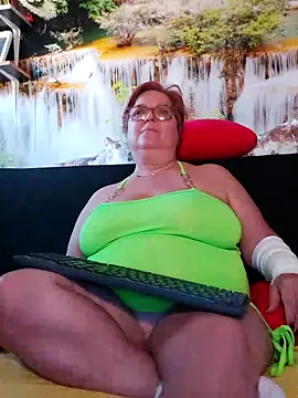 QueenPammy1 online show from 03-21-25, 02:40