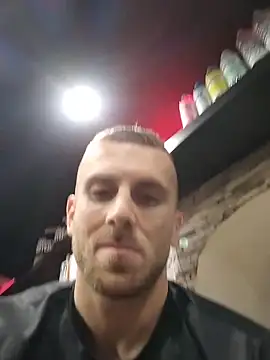 Snapshot of trainwithme chatting on 10-30-25, 02:18 trainwithme online show from 10-30-25, 02:18