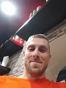 Snapshot of trainwithme chatting on 11-16-25, 04:56 trainwithme online show from 11-16-25, 04:56