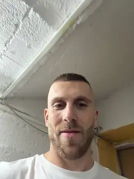 Snapshot of trainwithme chatting on 11-19-25, 12:16 trainwithme online show from 11-19-25, 12:16