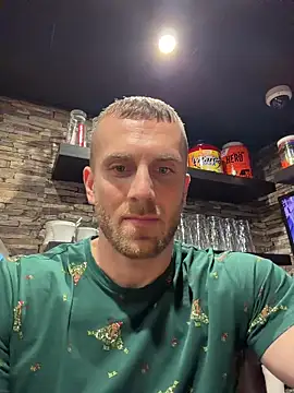 Snapshot of trainwithme chatting on 12-03-25, 12:03 trainwithme online show from 12-03-25, 12:03