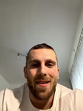 Snapshot of trainwithme chatting on 01-14-26, 08:42 trainwithme online show from 01-14-26, 08:42