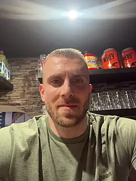 Snapshot of trainwithme chatting on 02-02-26, 12:15 trainwithme online show from 02-02-26, 12:15