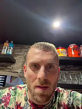 Snapshot of trainwithme chatting on 02-27-26, 02:50 trainwithme online show from 02-27-26, 02:50