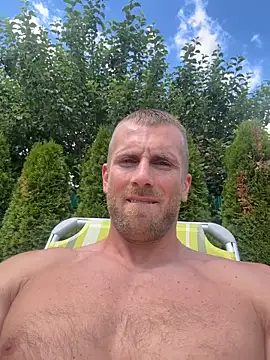 Snapshot of trainwithme chatting on 06-16-26, 09:12 trainwithme online show from 06-16-26, 09:12