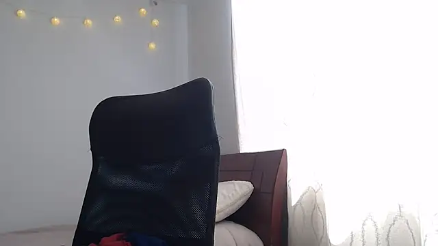 nalafoster online show from 09-26-25, 02:54