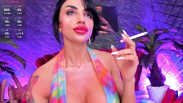 Snapshot of IzabelaTessa chatting on 05-25-26, 07:42 IzabelaTessa online show from 05-25-26, 07:42
