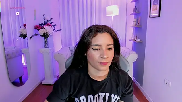 hanna mils online show from 07-04-26, 04:29