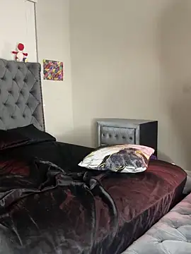 Snapshot of piscesaurora chatting on 03-19-25, 10:33 piscesaurora online show from 03-19-25, 10:33