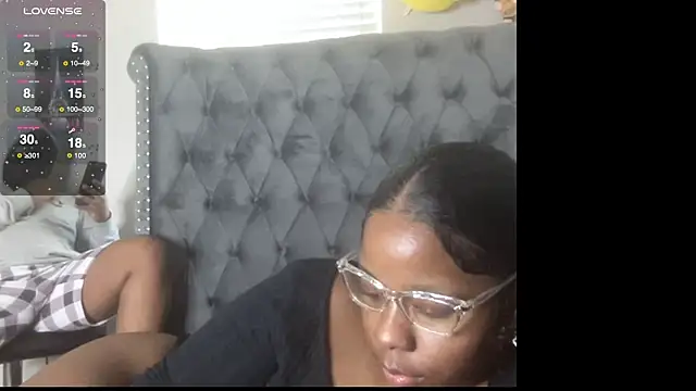 Snapshot of piscesaurora chatting on 03-22-25, 05:52 piscesaurora online show from 03-22-25, 05:52