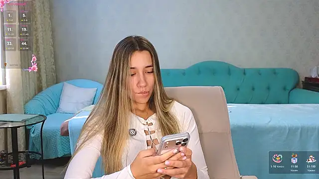 hot ass 18 online show from 03-11-26, 04:18