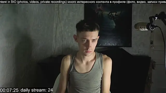 Snapshot of w0rkman chatting on 09-11-25, 03:06 w0rkman online show from 09-11-25, 03:06