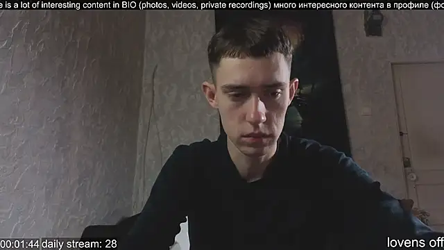 Snapshot of w0rkman chatting on 09-15-25, 02:33 w0rkman online show from 09-15-25, 02:33