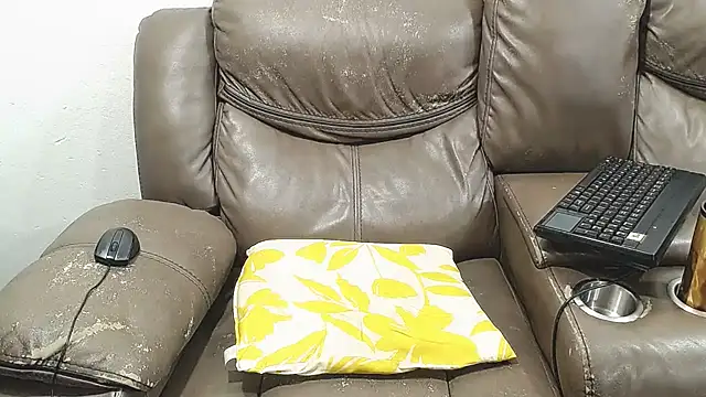 AriesCake online show from 02-23-26, 09:56