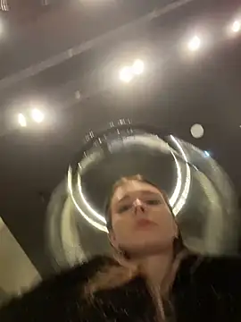 MilaBee online show from 03-21-26, 05:12