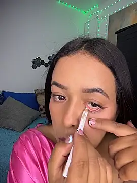 Deepika padukoneNisha online show from 04-13-26, 08:03