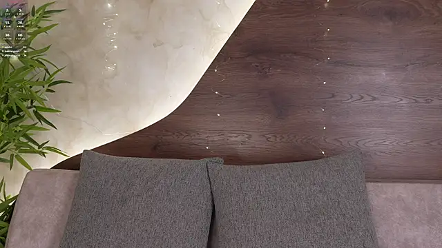 Snapshot of mia_lacy_ chatting on 12-21-25, 09:22 mia lacy online show from 12-21-25, 09:22