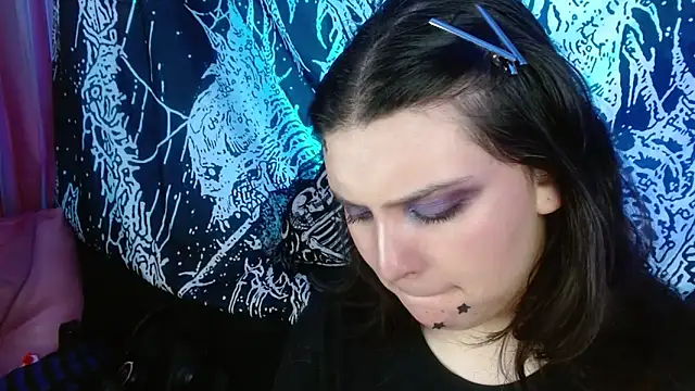 mikaskullcs online show from 10-21-25, 09:26