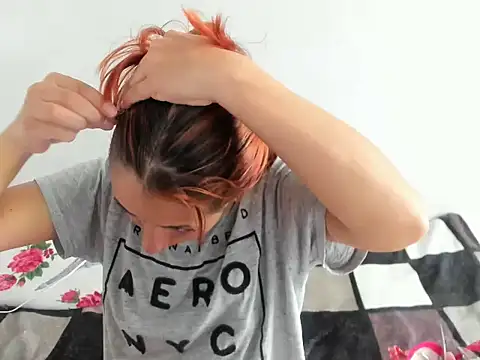 DulceXmile online show from 10-22-25, 07:46