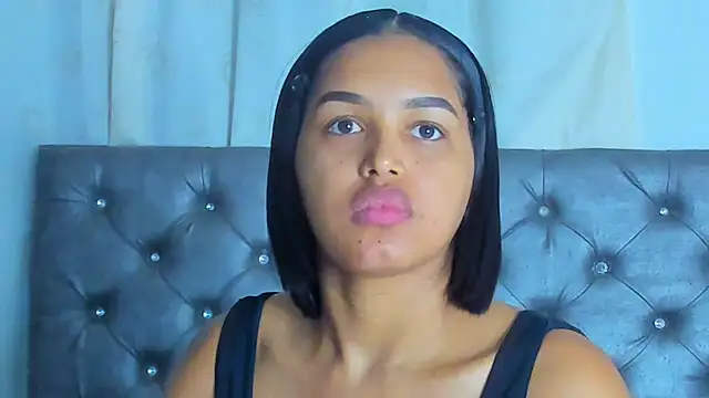 NikkiStarrr online show from 10-12-25, 11:20