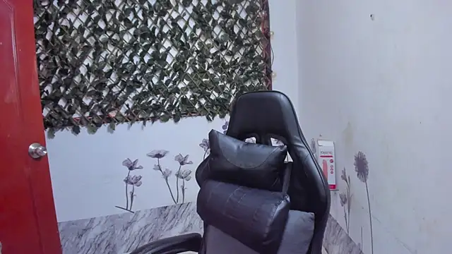 Sarahbrowm  online show from 09-13-25, 06:29