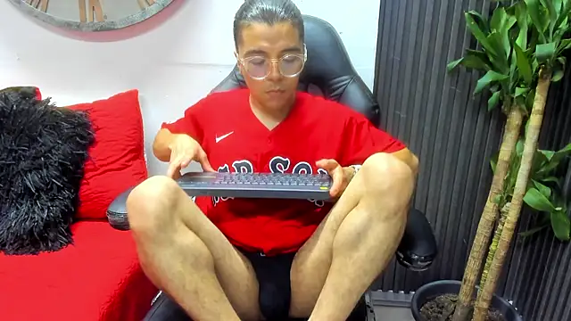 Andrew Taylor09 online show from 03-23-25, 03:43