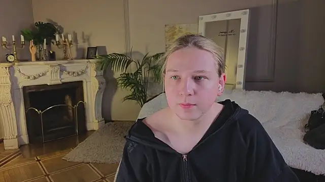 Jes Solar online show from 10-13-25, 01:44