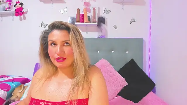 Snapshot of mailyn_baker chatting on 11-14-25, 09:13 mailyn baker online show from 11-14-25, 09:13