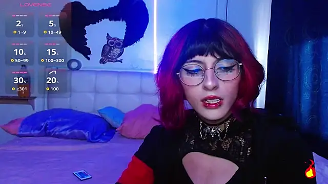 goth minerva online show from 09-29-25, 01:49