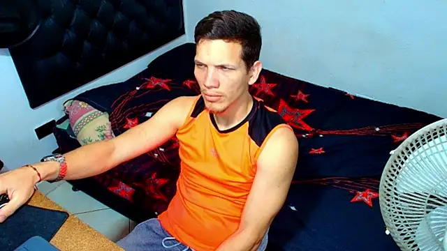 Snapshot of kevinkewman chatting on 04-30-26, 12:00 kevinkewman online show from 04-30-26, 12:00