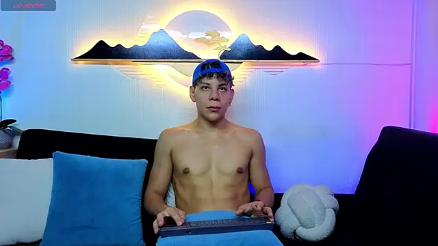 Almiboys online show from 03-20-26, 05:12