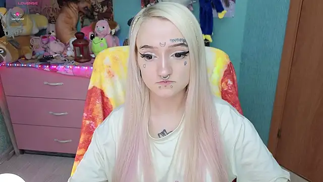 Manuela unicorn online show from 11-26-25, 03:18