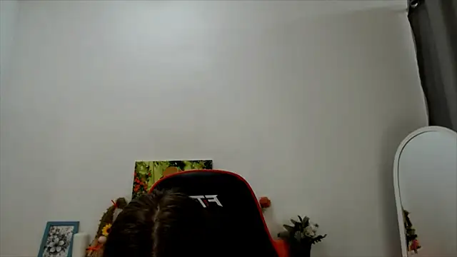 Lucky Lana online show from 11-13-25, 02:54