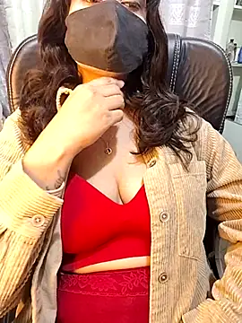 Snapshot of dimple1312 chatting on 03-19-26, 04:55 dimple1312 online show from 03-19-26, 04:55