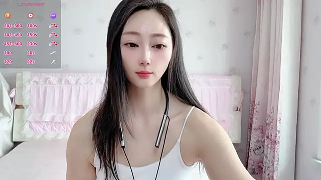 Snapshot of anjila888 chatting on 06-29-26, 12:17 anjila888 online show from 06-29-26, 12:17
